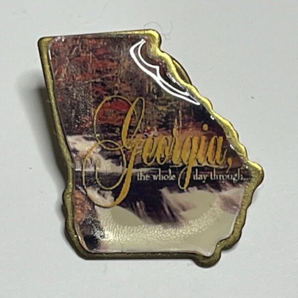 VTG Georgia The Whole Day Through 1996 Limited Edition Glossy Lapel Hat Pin - Picture 2 of 9